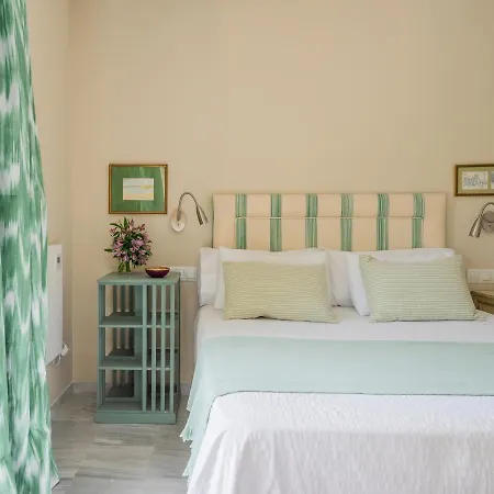 Golden Beach. Artola&friends Apartment Marbella