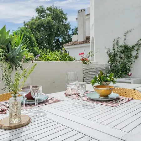 Golden Beach. Artola&friends Apartment Marbella